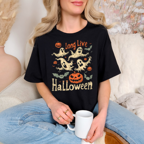 Vintage Long Live Halloween Unisex T-shirt - Spooky Ghosts & Pumpkin Design