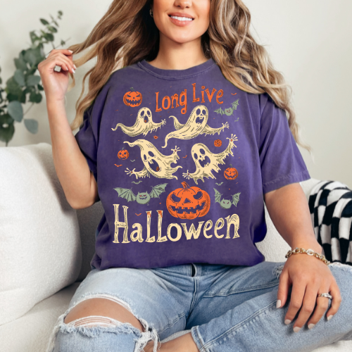 Vintage Long Live Halloween Unisex T-shirt - Spooky Ghosts & Pumpkin Design