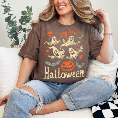 Vintage Long Live Halloween Unisex T-shirt - Spooky Ghosts & Pumpkin Design